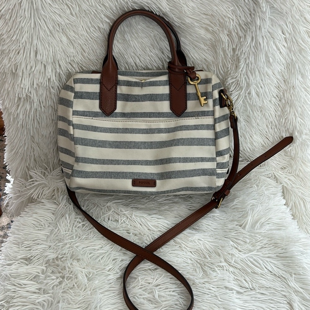 Cute Fossil handbag